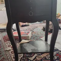سلام یک عدد میز هم برای تلفن هم برای گرام خوبه