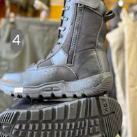 پوتین نظامی|کیف، کفش، کمربند|تهران, گمرک|دیوار