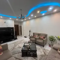 همخونه/ همخانه میپذیرم/ توضیحات ملاحظه شود