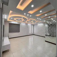 ۹۴متر دو خوابه/سالن پذیرایی بزرگ/جنب داروخانه