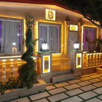 اجاره باغ ویلا استخر سرپوشیده مالک هستم