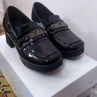 کفش مجلسی ورنی