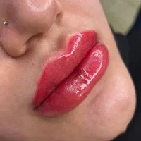 آفر ویژه آرایشدائم و لیفت لمینت ابرو مژه+اموزش