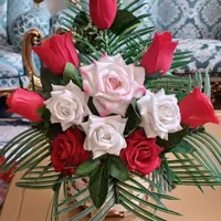 سبد گل و دسته گل مصنوعی