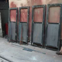 جوشکاری سیار تعمیر درب وپنجره و غیره|خدمات پیشه و مهارت|ارومیه, |دیوار