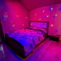 استخردار روفگاردن/بزرگ|اجارهٔ کوتاه‌مدت ویلا و باغ|بندر انزلی, قلم گوده|دیوار