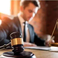 وکیل پایه یک دادگستری،  ارائه مشاوره حقوقی