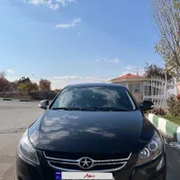 جک J5 اتوماتیک 1800cc، مدل ۱۳۹۶