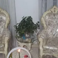 مبل کلاسیک استیل سلطنتی دارای میز و عسلی|مبلمان خانگی و میز عسلی|شاهین‌شهر, شهرک ردانی پور|دیوار