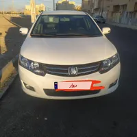 آریو دنده‌ای 1600cc، مدل ۱۳۹۶