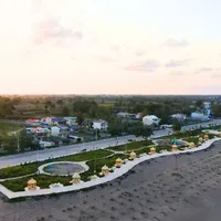 زمین ساحلی در دل دریا/منطقه گردشگری وتهرانی نشین|فروش زمین و ملک کلنگی|رشت, منظریه|دیوار