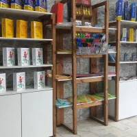 کتابخانه و دکور در حد نو