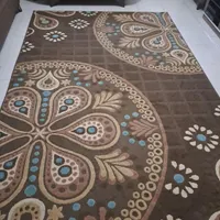 فرش فانتزی۷۰۰۰۰۰ تومان تازه شسته شده و تمیز|فرش|رشت, یخسازی|دیوار