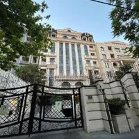 سعادت آباد (صرافها جنوبی ۸۵مترفول امکانات کم سن)