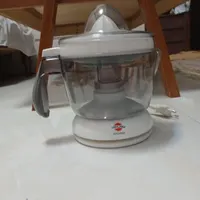 نو هستش فقط جعبه نداره