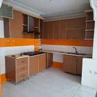 کابینت کاملا سالم با سینک و شیر آب