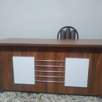 میز و صندلی اداری