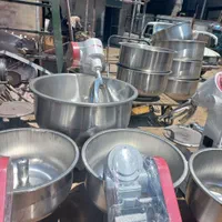 خمیرگیر و خمیرپهن کن و تنور گلی مستقیم از کارخانه