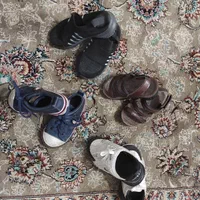 کفش بچگانه