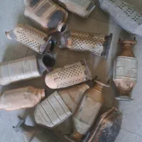 خرید خاک کاتالیزور بنزینی ودیزلی پتروشیمی معدنی