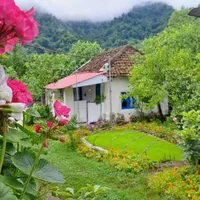 اجاره خونه مادربزرگه در محیط روستایی|اجارهٔ کوتاه‌مدت ویلا و باغ|چوبر, |دیوار