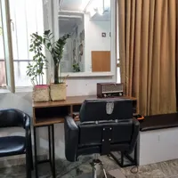اجاره میز ناخن ۹۸۰|اجارهٔ کوتاه‌مدت دفتر کار و فضای آموزشی|تهران, زاهد گیلانی|دیوار
