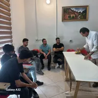 آموزش نصب کاغذ دیواری،پوستر،پارکت و کفپوش|خدمات آموزشی|تهران, میدان انقلاب|دیوار