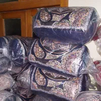 پشتی سه گوش مثلت عمده وتک|پشتی|اصفهان, کارلادان|دیوار