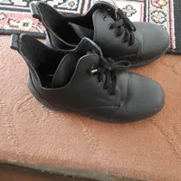 کفش لژدارهم زنانه هم مردانه هست