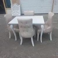 میز نهارخوری چستر