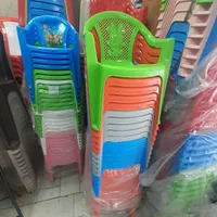 صندلی پلاستیکی مهد و کودک|میز و صندلی غذاخوری|اندیشه, |دیوار