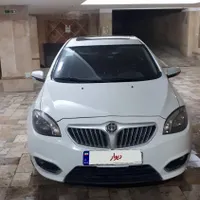 برلیانس H320 اتوماتیک 1500cc، مدل ۱۳۹۶