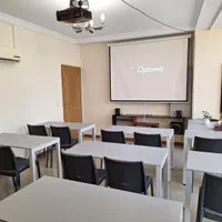 اجاره اتاق کلاس و اتاق جلسات|اجارهٔ کوتاهمدت دفتر کار و فضای آموزشی|تهران, بهار|دیوار