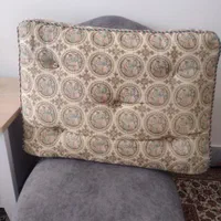 پشتی لیلی مجنون