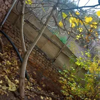 خانه ویلایی کل زمین ۲۸۰ متر میباشد