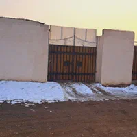 اجاره چندچهاردیواری به متراژ۵۰۰ضلع جنوبی پل کردان