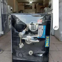 گاوصندوق مدل ۲۵۰ ایران کاوه اصل|ابزارآلات|مشهد, طرق|دیوار