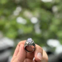 انشگتر نقره درجه یک و نگین جذاب عقیق یاسی