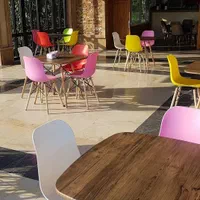 صندلی چوبی .و فلزی|صندلی و نیمکت|اردبیل, |دیوار