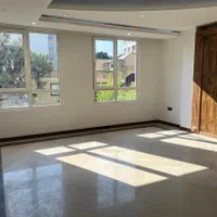 فروش آپارتمان ۲۱۲ متری ۳ خوابه طبقه ۱ در پاسداران