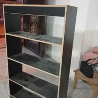 استندکتابخانه یا قفسه لباس