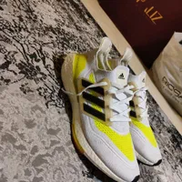 کتونی آدیداس اورجینال مدل ultra boost(اولترا بوست)|کیف، کفش، کمربند|تهران, شهید غیوری (ابن باویه)|دیوار