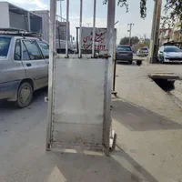 درب آلومینیوم نصب در دستشویی سرویس المینیومیupvc|مصالح و تجهیزات ساختمان|شیراز, میانرود|دیوار
