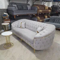 مبل.         تینا&