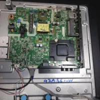 تعمیر تلویزیون LED و LCD با گارانتی حرفه‌ای|خدمات پیشه و مهارت|تهران, استاد معین|دیوار