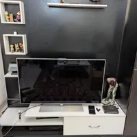 سرویس خواب با تخفیف بهمراه میز تلویزیون رایگان|تخت و سرویس خواب|تهران, شهرک ژاندارمری|دیوار