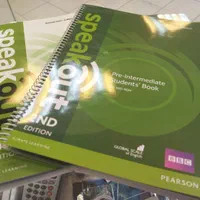 Speak out وworkbook وDVD|کتاب و مجله آموزشی|اصفهان, پارک مشتاق|دیوار