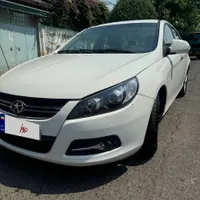 جک J5 اتوماتیک 1800cc، مدل ۱۳۹۶