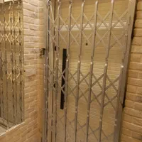درب ضدسرقت حفاظ اکاردیونی پنجره نصب یک ساعته توری|عمده‌فروشی|مشهد, کوثر|دیوار