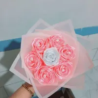 دسته گل و باکس ربانی|گل مصنوعی|زرند, |دیوار